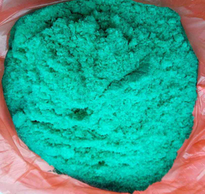 Hidrato de cloruro de cobre (II) (CUCL2 • XH2O) -Crystals
